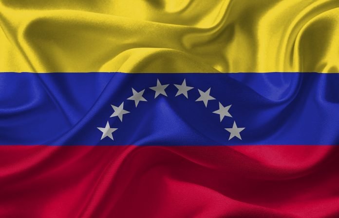 Nuevamente, en Venezuela, la fiscal Luisa Oterga Díaz, se pronunció este miércoles en rueda de prensa; el motivo, acusar y descalificar al gobierno de Nicolás Maduro por Terrorismo.