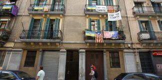 Activistas contra el turismo