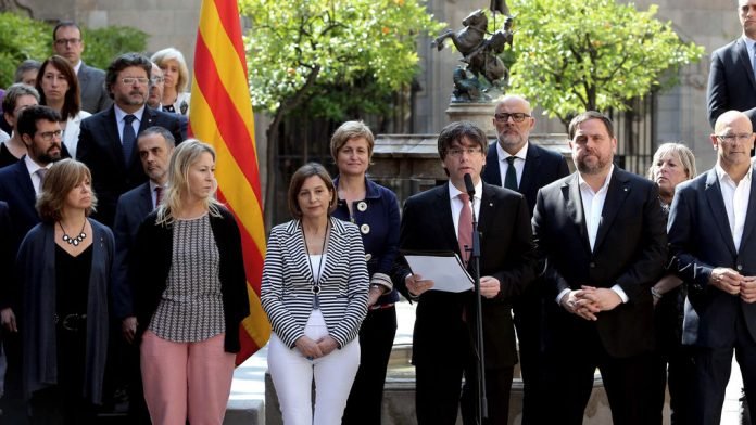 La Fiscalía de Cataluña contra la Mesa del Parlament