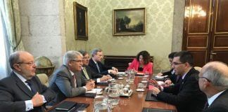 España y Venezuela acuerdan reconstruir lazos luego de una disputa diplomática de varios meses