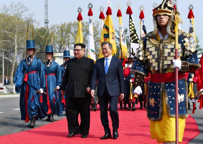 Corea del Norte y del Sur realizaron una cumbre histórica
