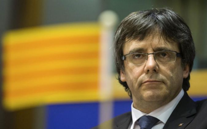Magistrado Llarena acuerda suspensión de Puigdemont y 5 diputados procesados por rebelión