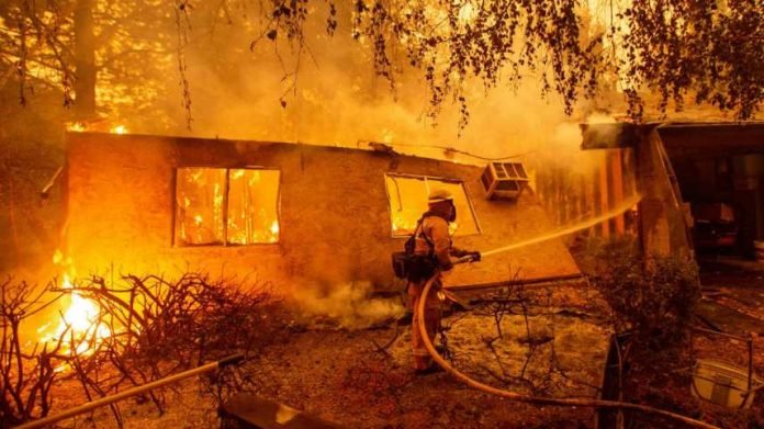 Nueve muertos tras incendios en California