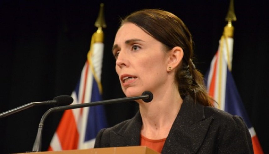 Primera Ministra de Nueva Zelanda promete reforma de ley sobre control de armas
