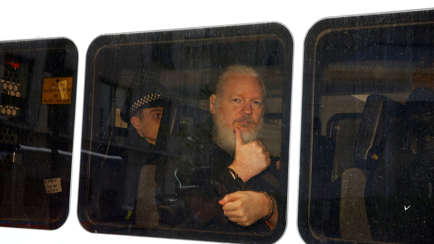 Presidente Moreno: "Assange intentó usar la embajada en Londres como centro de espionaje"