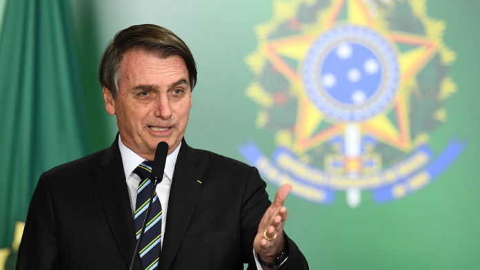 Bolsonaro destituye a secretario de Gobierno