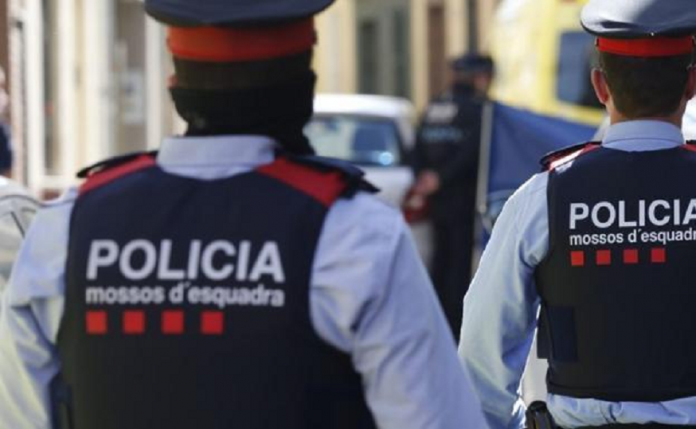 Investigan la muerte de una niña de 13 años degollada en España