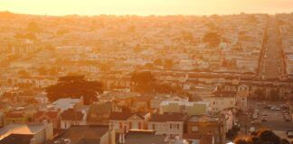 razones para contratar un administrador de vecinos colegiado