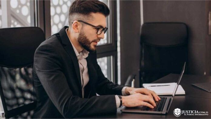 implementar una estrategia de marketing para abogados