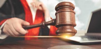 vestimenta protocolar en los actos jurídicos