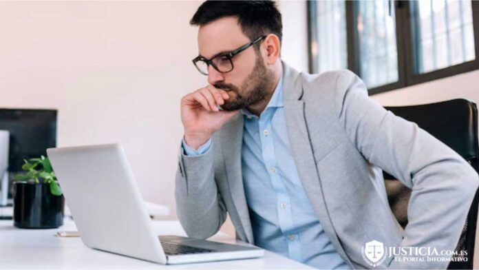 consejos para encontrar un abogado por Internet