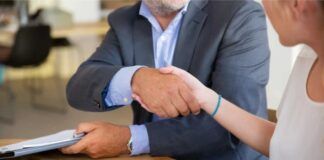 contratar una asesoría legal